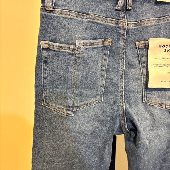 Good American Good Waist Skinny Jeans - Picture 12 of 13